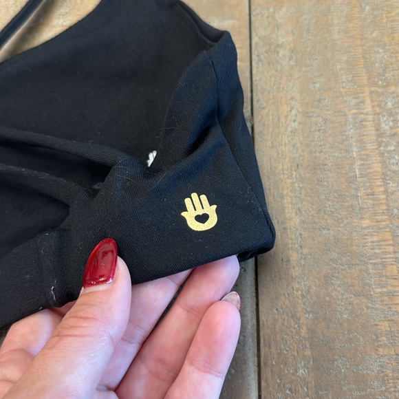 Spiritual Gangster Karma Arch Bra size S - Picture 5 of 11